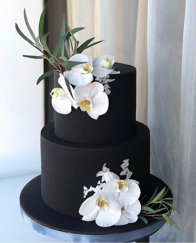 Торт "Орхидеи и велюр"