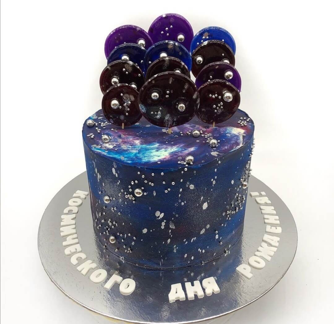 Торт "Космический день рождения"